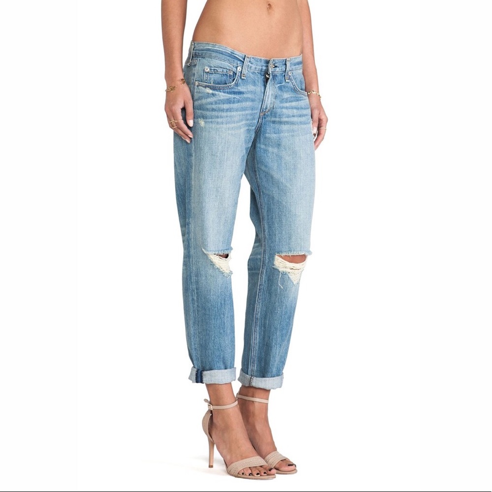 For MINDY ONLY R&B jeans and green top